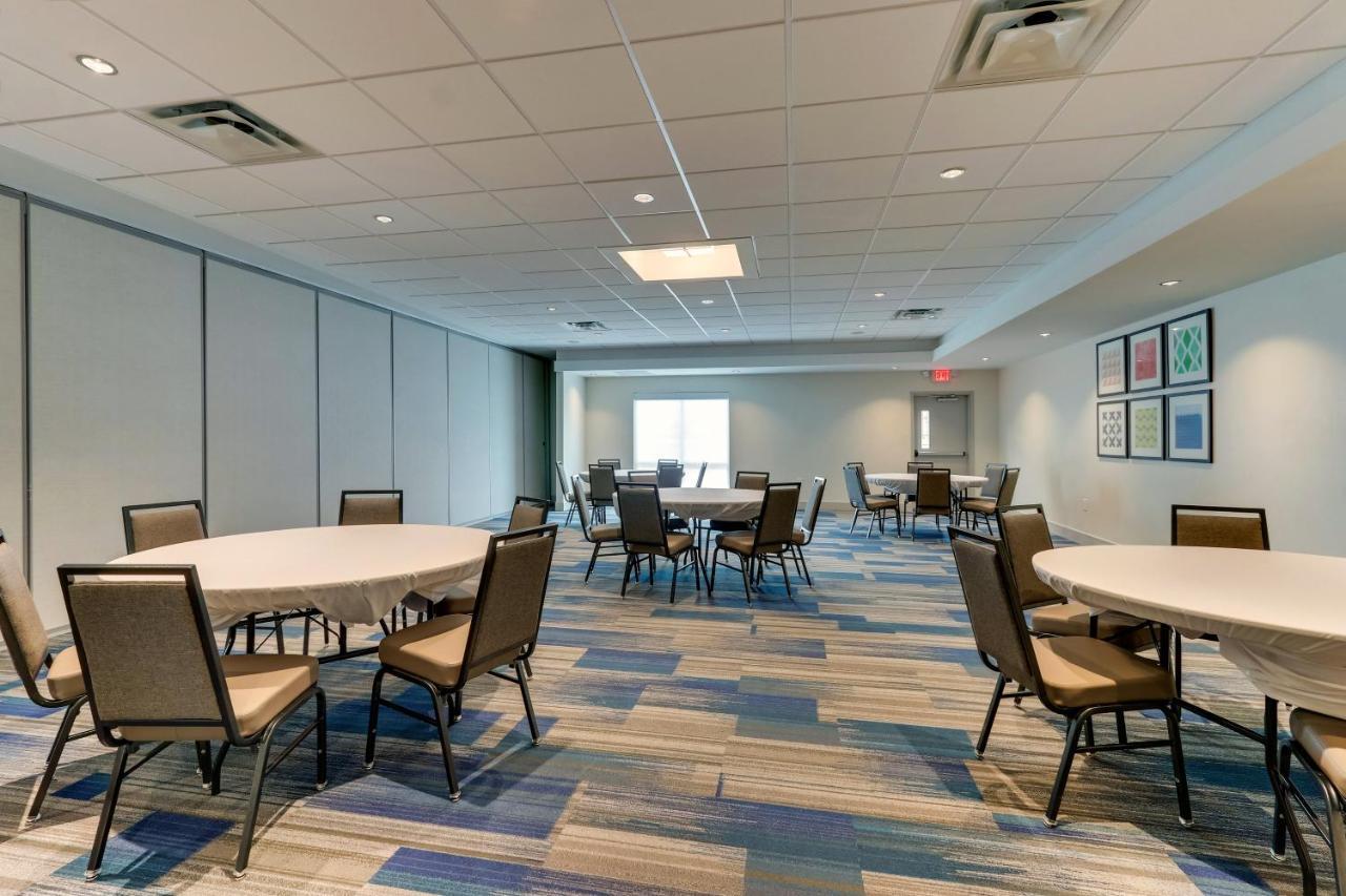 Holiday Inn Express & Suites - Dawsonville By Ihg Luaran gambar