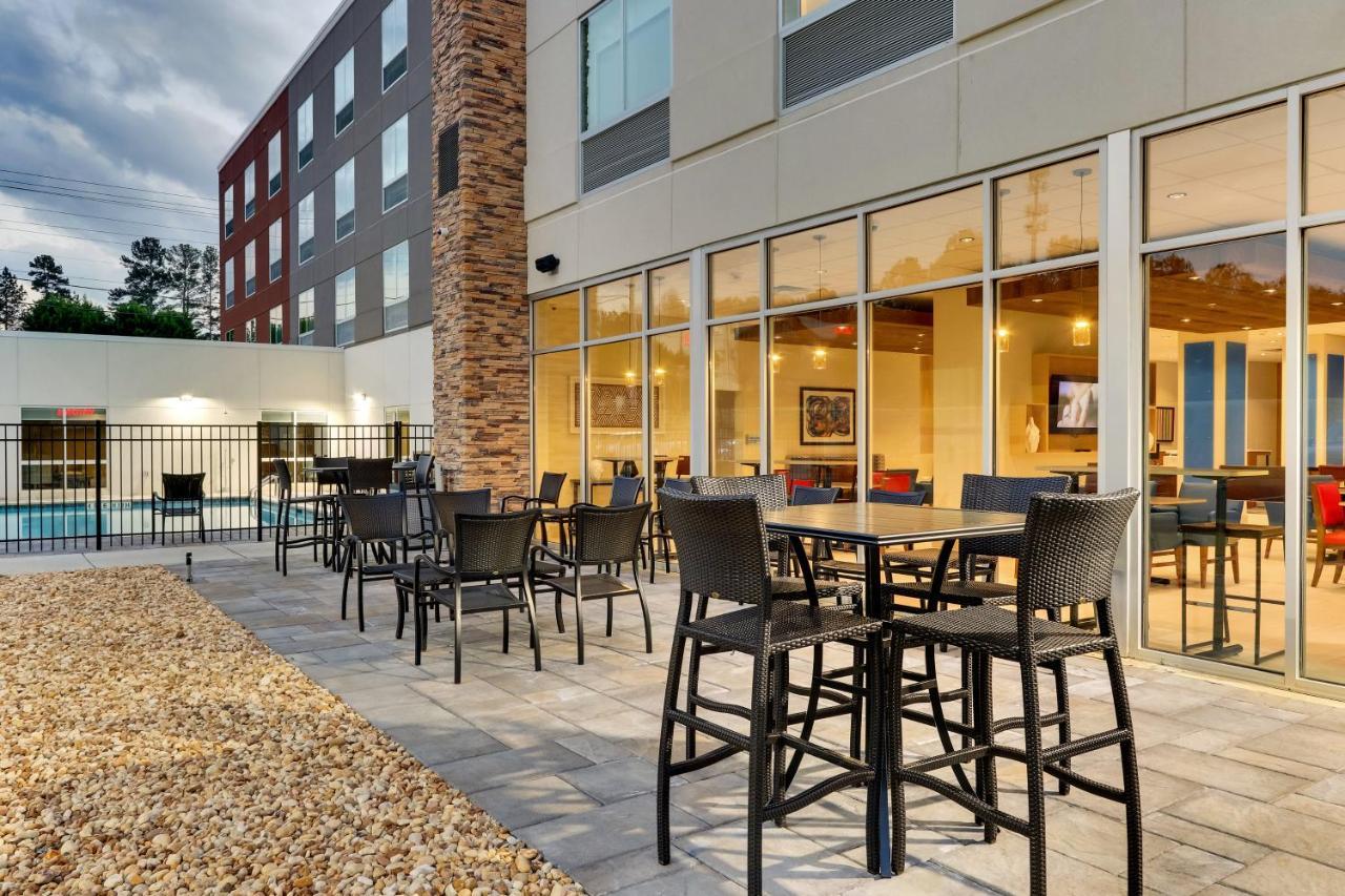 Holiday Inn Express & Suites - Dawsonville By Ihg Luaran gambar