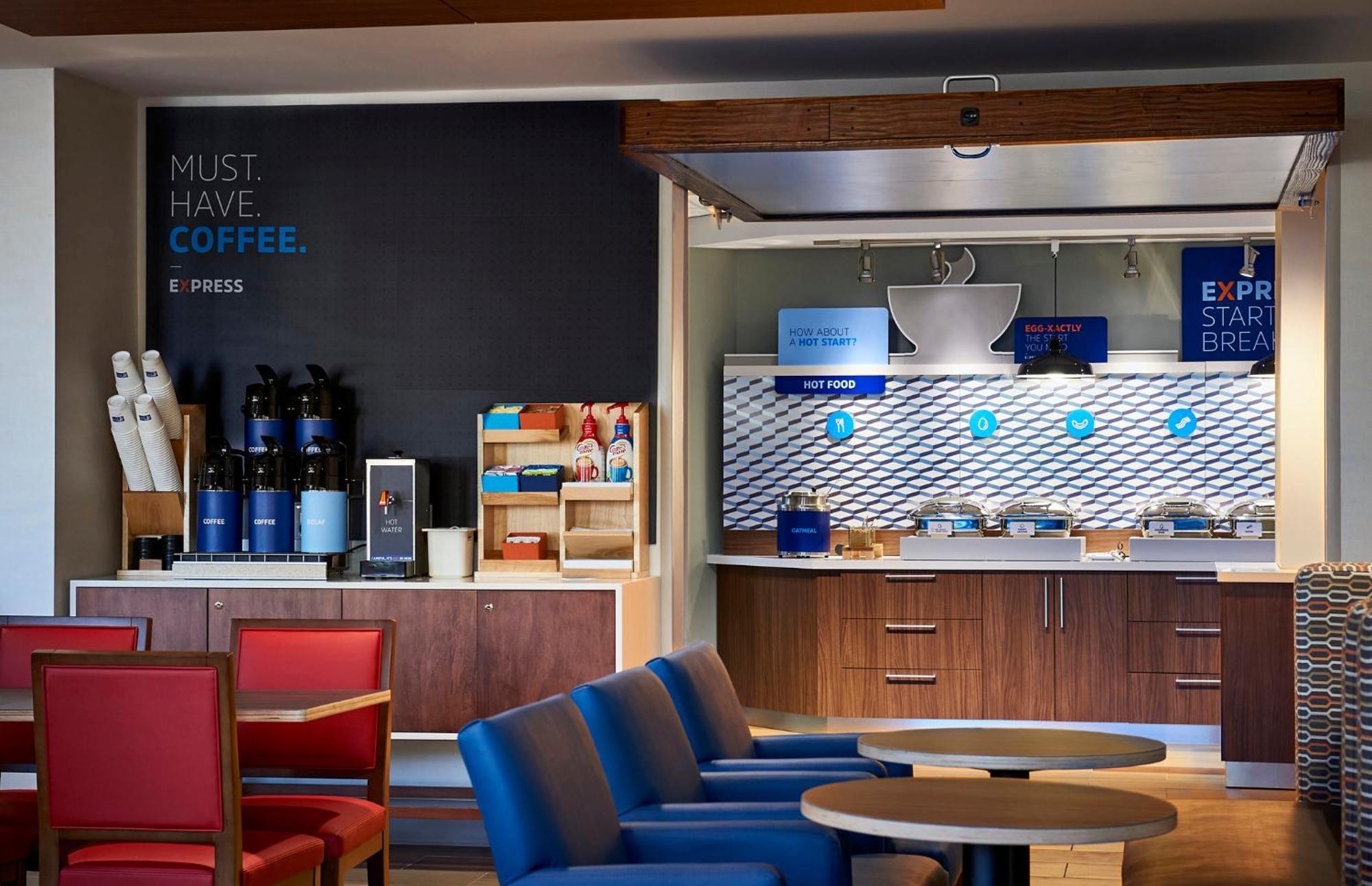 Holiday Inn Express & Suites - Dawsonville By Ihg Luaran gambar